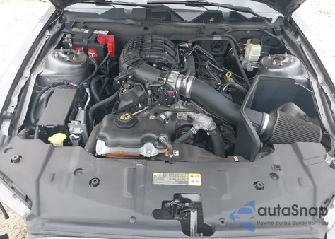 2014 Ford Mustang V6 из США, поврежденный, VIN 1ZVBP8AM8E5274980